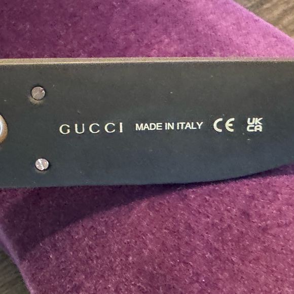 Oversized square Gucci sunglasses - Picture 10 of 16